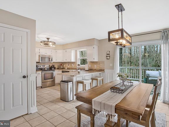 3rd image of 30152 Melissa Ct