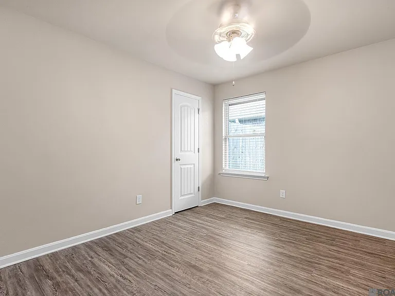 35517 Grovemont Dr — Photo 15