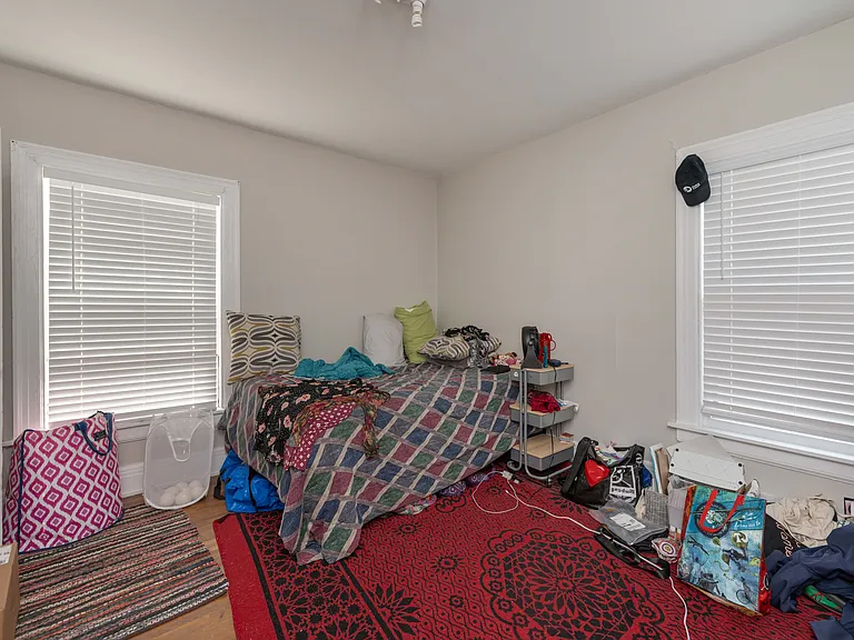 14 Audubon St #UPSTAIRS — Photo 13