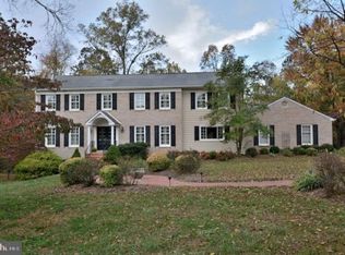 15700 Scotts Valley Dr, Haymarket, VA 20169