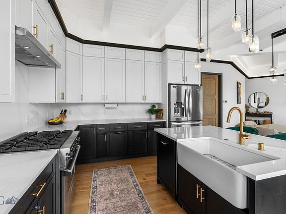 29th image of this home