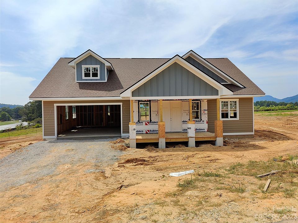 1st image of 137 Maple Knoll Dr