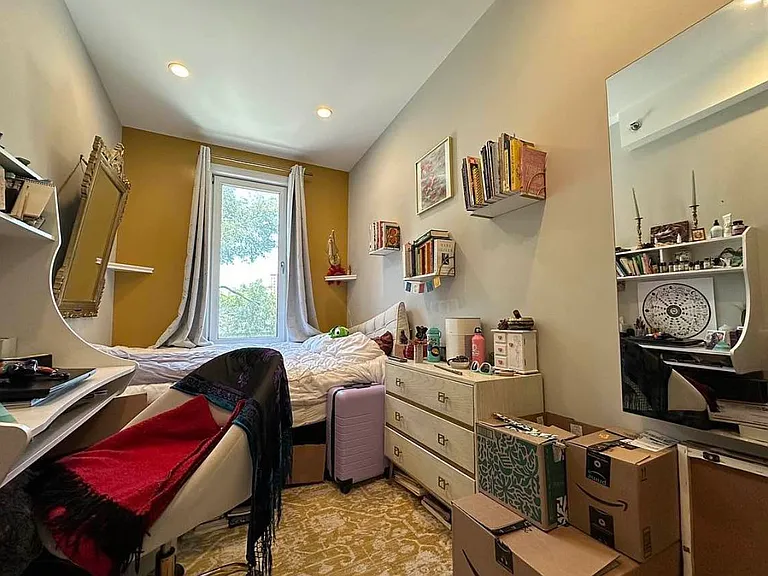29 Locust St #3 — Photo 5