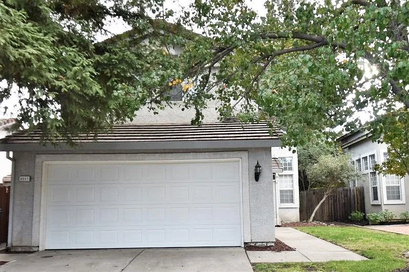 8537 Oakenshield Cir photo 1