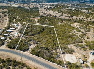 218 Madrona Dr, Kerrville, TX 78028