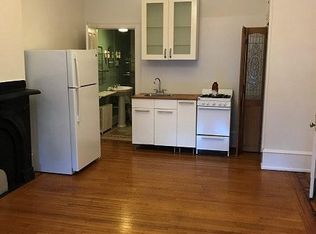 630 Centre Ave APT 2, Reading, PA 19601