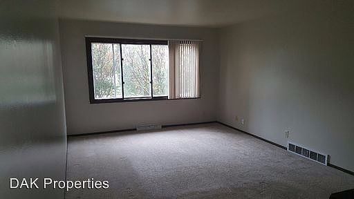 3rd image of N169W19820 Chestnut Ct APT 3