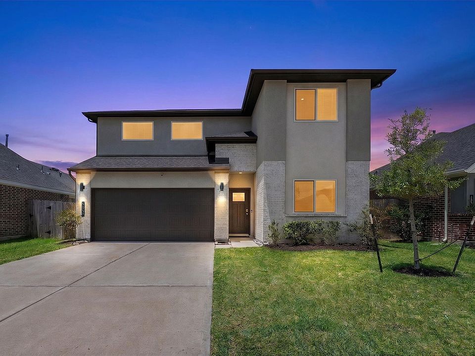 1st image of 5058 Pine Haven Ln