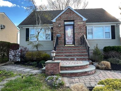 3410 5th Street, Oceanside, NY, 11572
