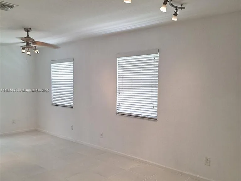6621 Winfield Blvd #1 — Photo 8