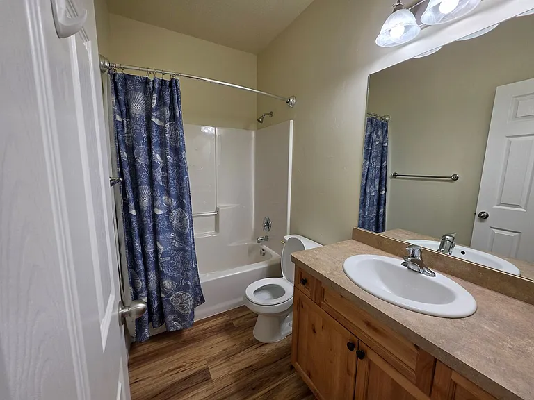 638 N 400 W #E — Photo 7