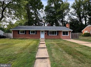 7441 Long Pine Dr, Springfield, VA 22151