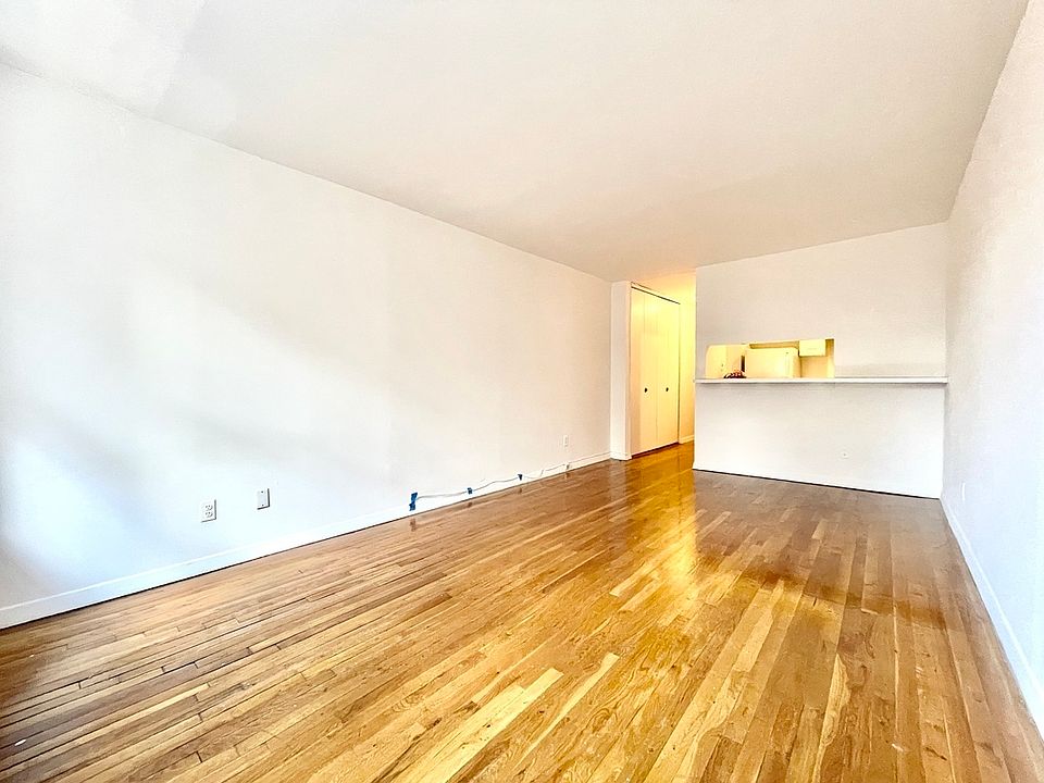 1st image of 315 W 55th St APT 5E