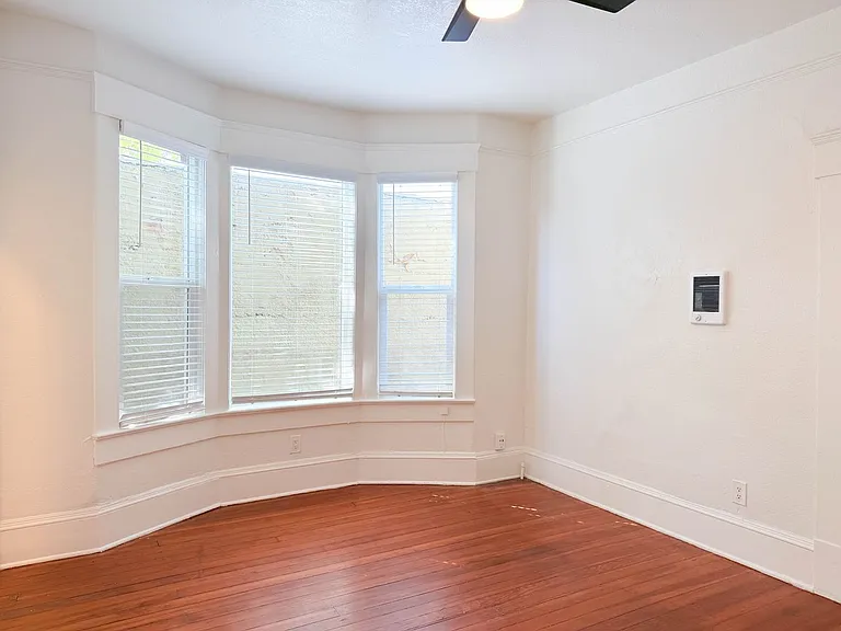 4170 Park Blvd — Photo 8