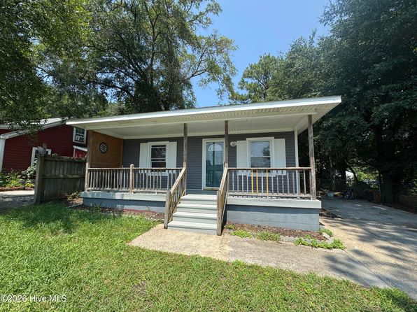 331 Cape Fear Blvd