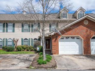 1706 Willow Oak Ln, Dalton, GA 30721