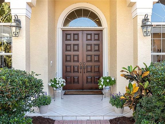 5th image of 5605 Las Brisas Dr