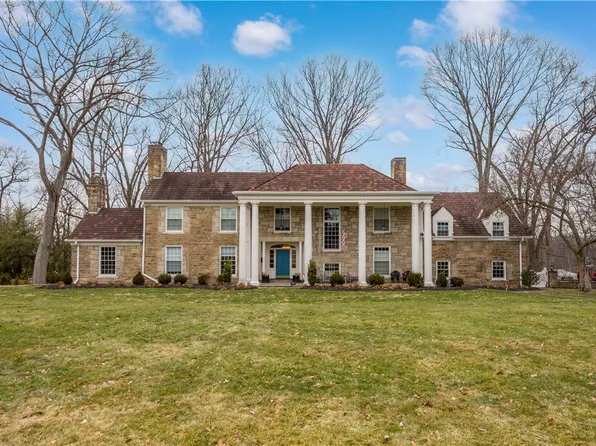 910 Osage Rd, Pittsburgh, PA 15243