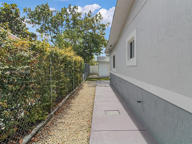 11740 SW 182nd Ter #O — Photo 14