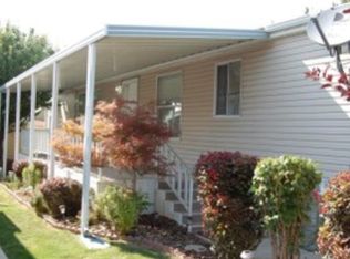 11312 S Hidden View Dr, Sandy, UT 84070