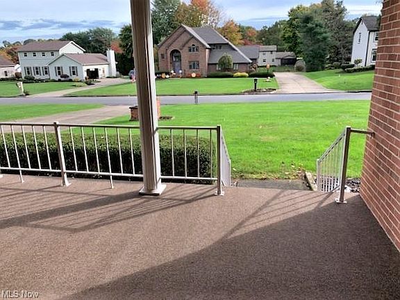 2nd image of 8210 Cliffview Dr