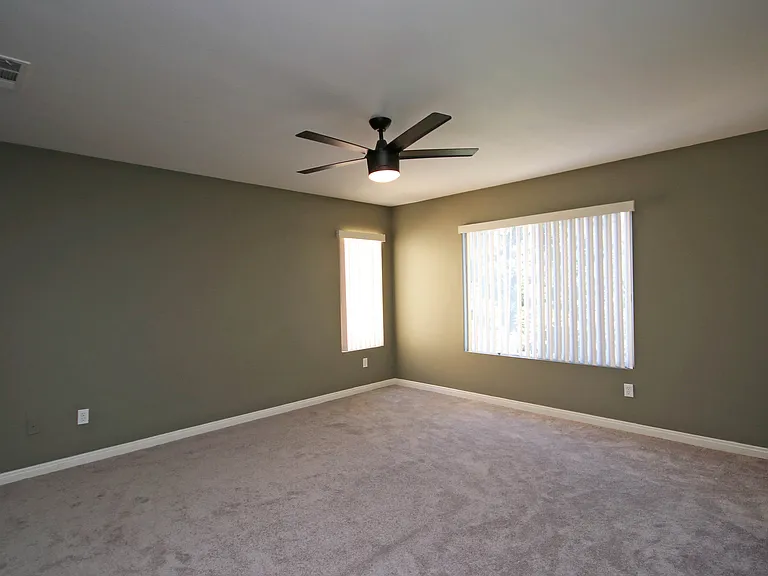 2911 Spruce Ct — Photo 15