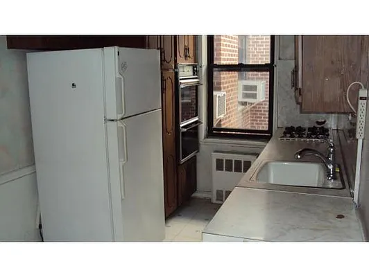 Sold by Doreen Greenwood Inc. | media 5