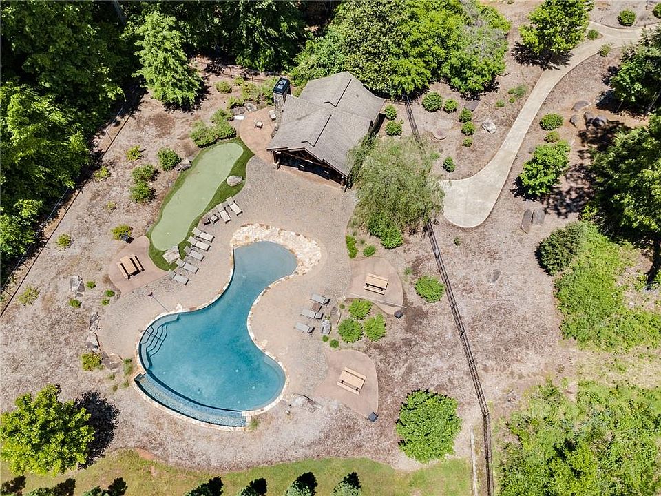 1st image of 1049 Hartwell Xing Lot 5