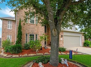 322 Spencer Lndg W, La Porte, TX 77571
