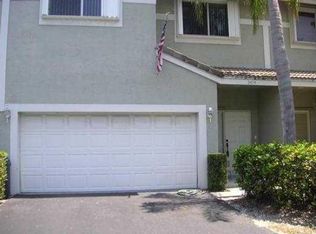 5404 Pointe Villa Dr, Pompano Beach, FL 33064
