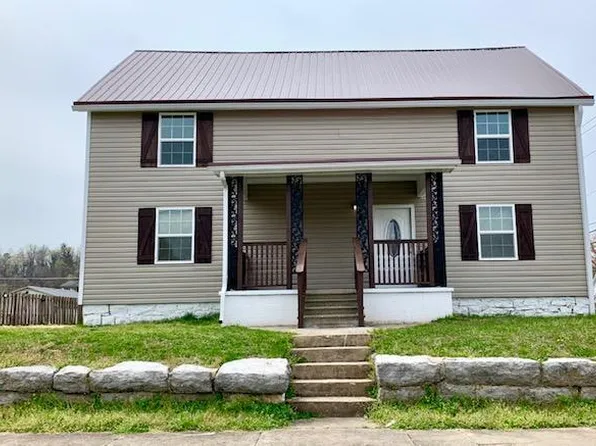 431 Carter Ave, Harriman, TN 37748