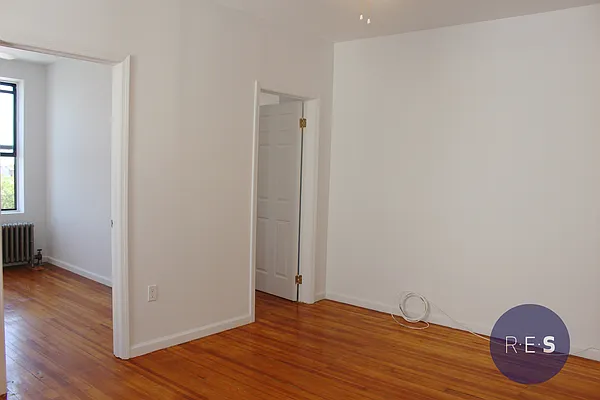 Rented by RES New York | media 11