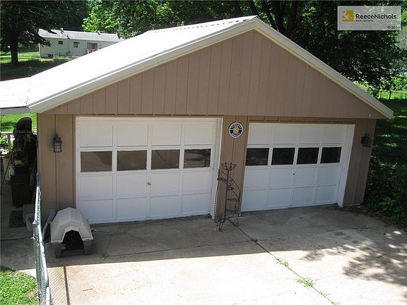 Oversized detached garage