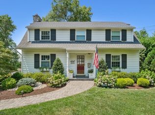 48 Sunset Ter, Wayne, NJ 07470