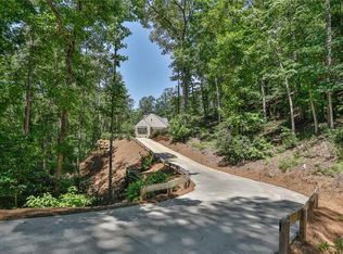 239 S Lake Dr, Sunset, SC 29685