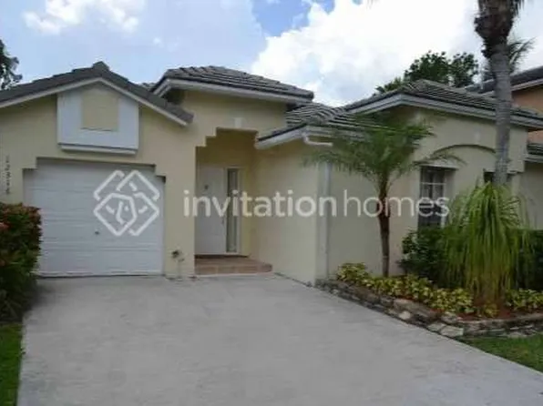 12316 SW 146th St, Miami, FL 33186