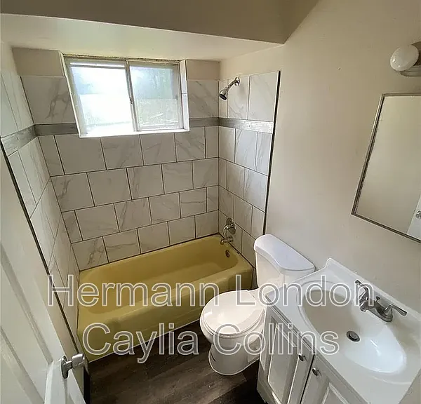 1209 Chambers Rd #C — Photo 3
