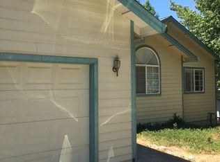 17798 Lake Forest Dr, Penn Valley, CA 95946