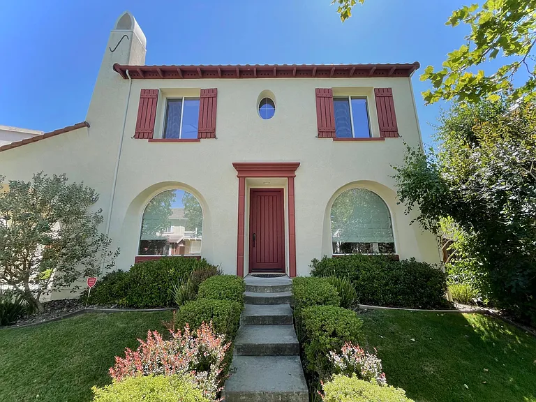 1456 Asterbell Dr — Photo 1