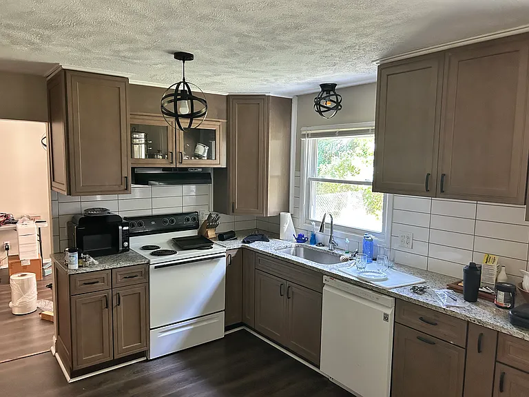 8782 Pinewood Ct — Photo 6
