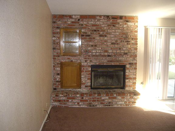 3rd image of 15051 Whitekirk Dr