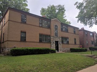 5851 Eichelberger St, Saint Louis, MO 63109