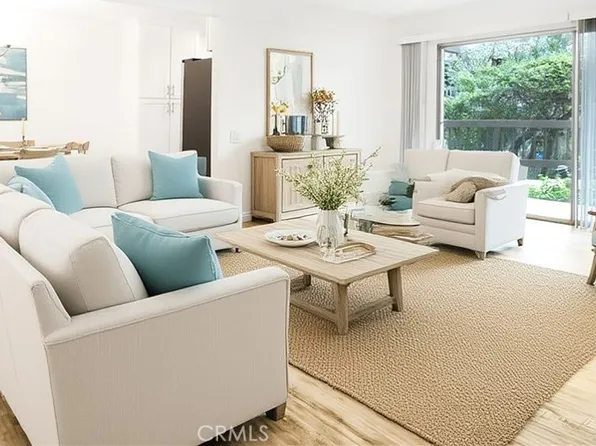 370 S Miraleste Dr Unit 389, San Pedro, CA 90732