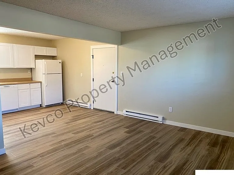 1812 Pecan St — Photo 13