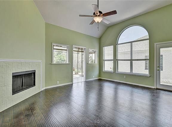 5th image of 34 Muirfield Greens Ln