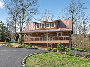 142 Rayahs Way, Quebeck, TN 38579