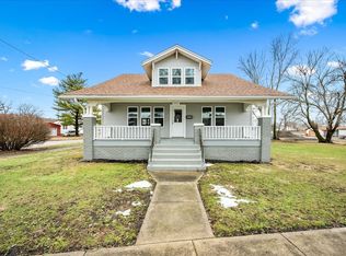 2201 Charleston Ave, Mattoon, IL 61938