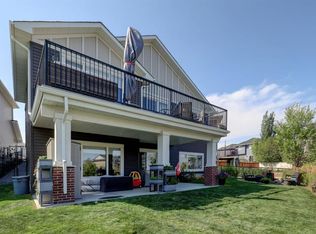 198 E Bayview Cir SW, Airdrie, AB T4B5A7