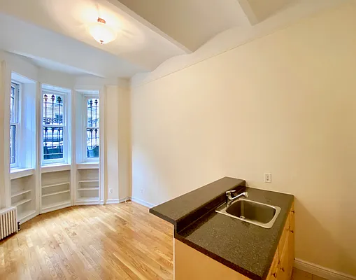 Rented by Douglas Elliman | media 12