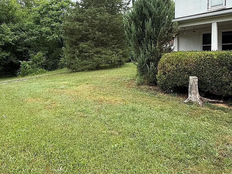 10860 Winchester Ave — Photo 4